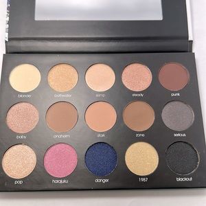 OKALAN eyeshadow Matte Palette